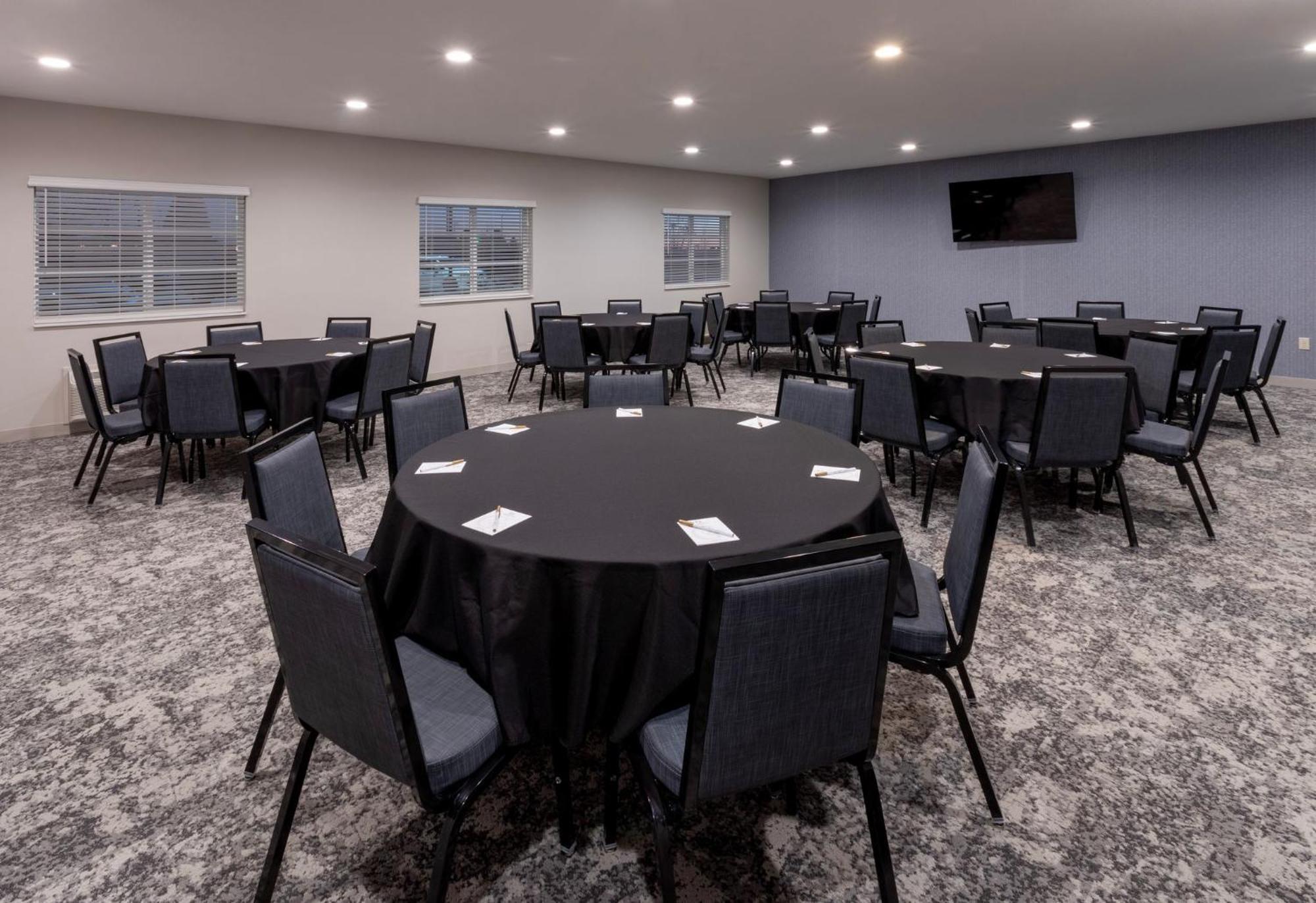 Grandstay Hotel & Suites Algona Exteriér fotografie